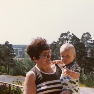 С бабушкой, 1974.