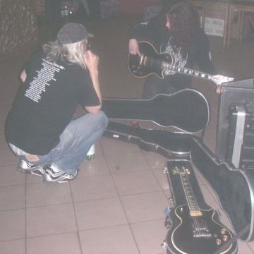 С Джей-Джей Маршем, 2003.